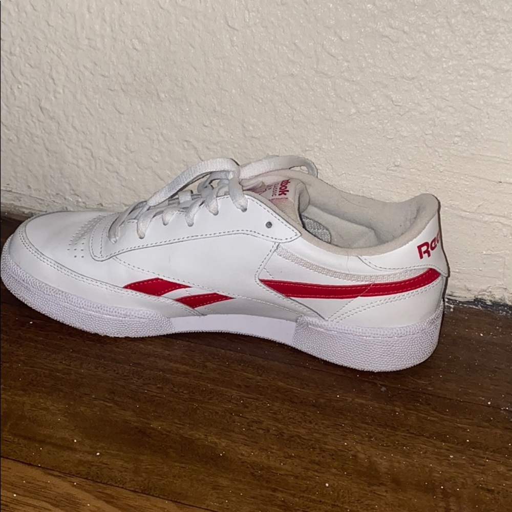 Men’s Size 8 Reebok’s - Picture 4 of 7